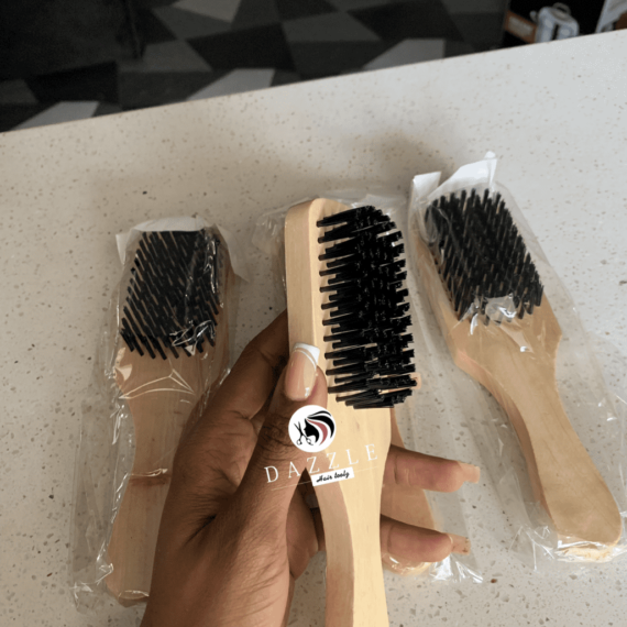 Bristle brush